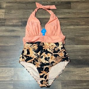 Cupshe swimsuit, women’s XL coral colored floral